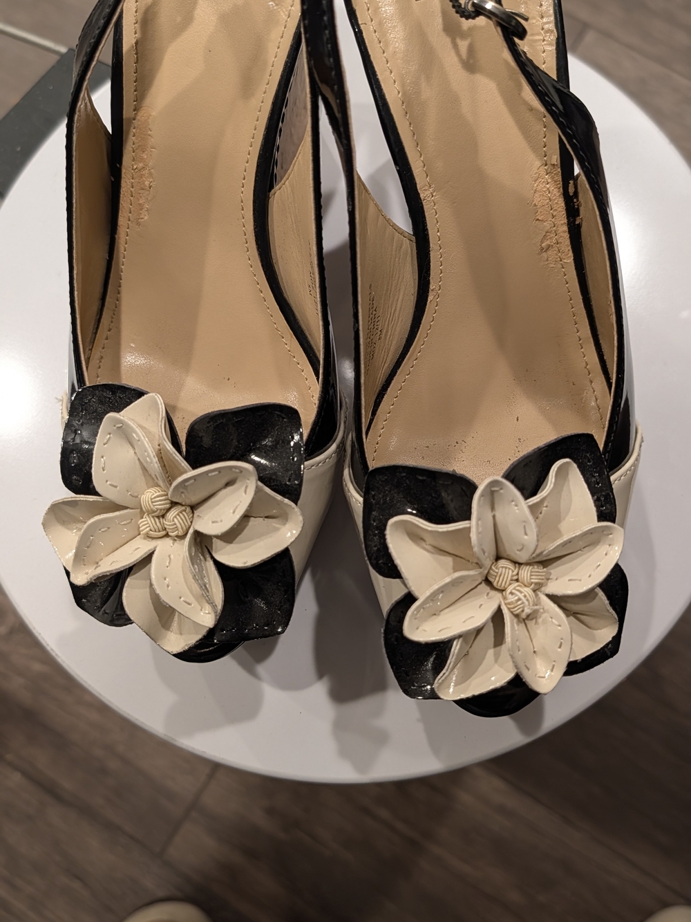 Women’s Black and Cream Floral Slingback Sandals